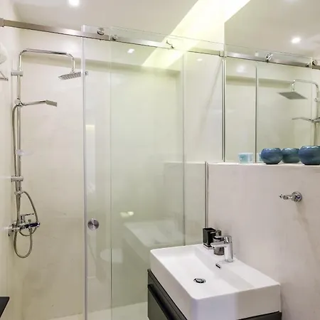 Lazuli Green View Apartment *